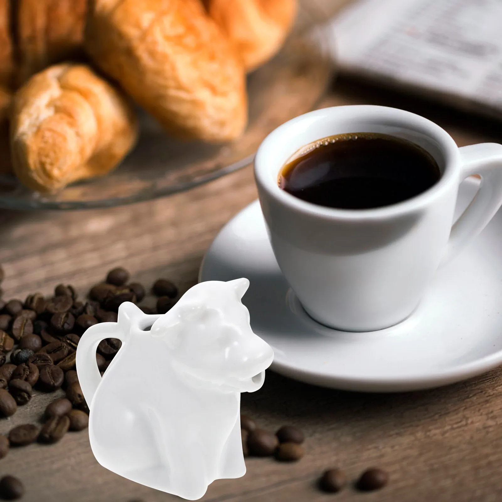 Animal Shaped Ceramic Coffee Frothing Cup Compact Milk Jug Kitchen Supply Multipurpose Beverage Container Unique Design view 2