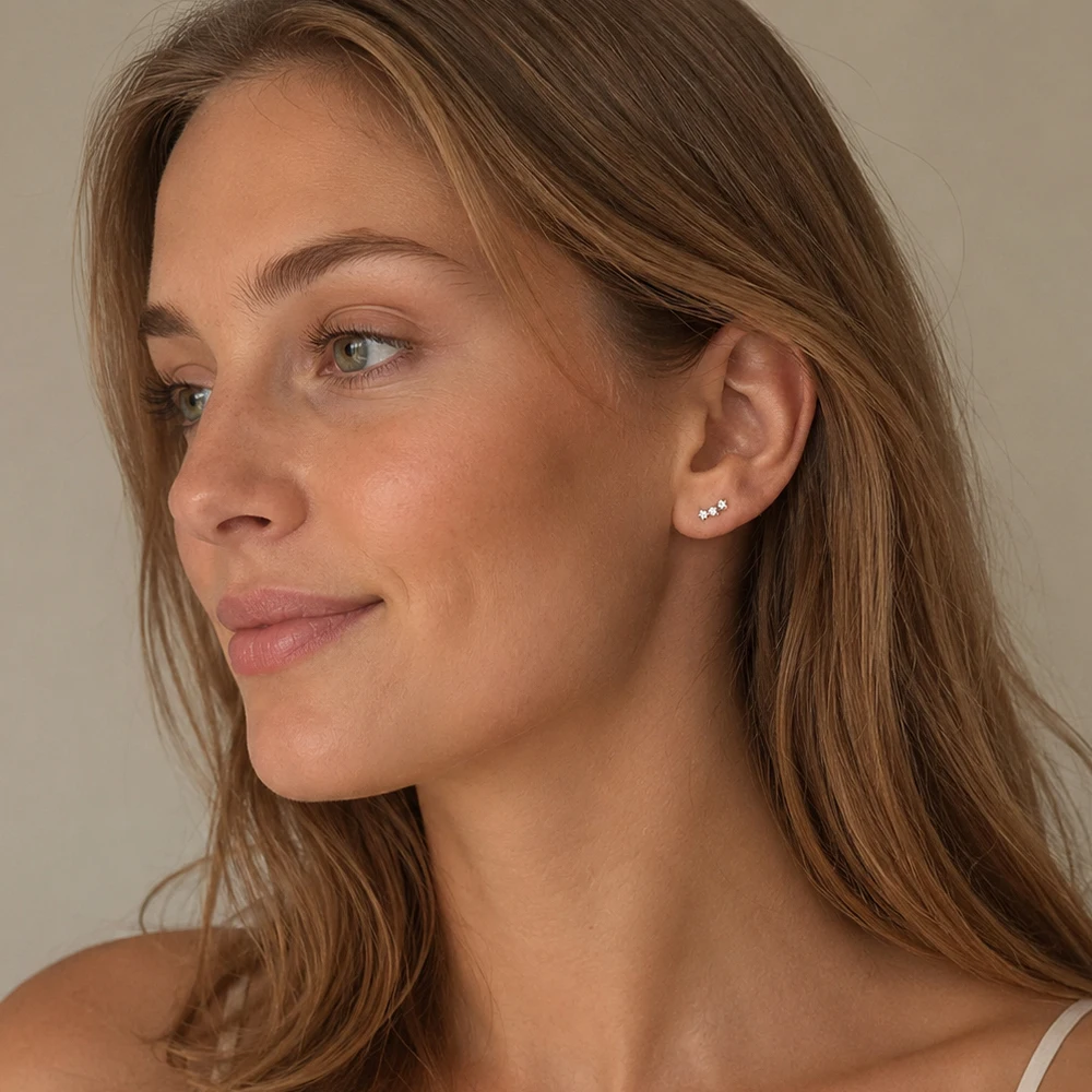 Schillernde weiße Zirkon-Ohrstecker, Europa, klassischer Schmuck für Frauen, neues Geschenk aus reinem 925er-Sterlingsilber – Detail 1