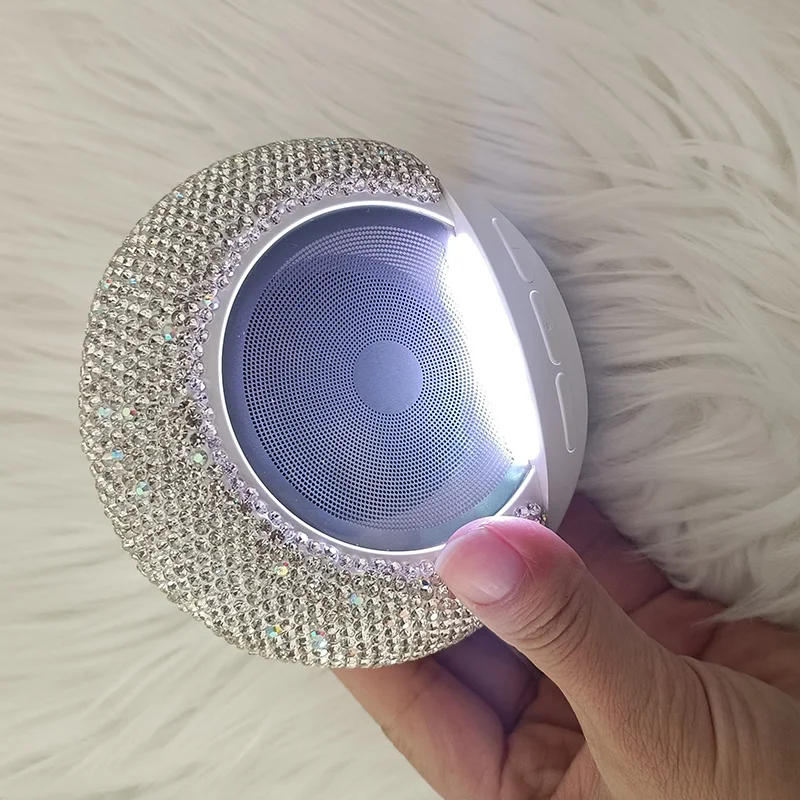 Bling Diamond LED speaker Portable MP3 Music Sound Column PC Phone Bluetooth Speaker USB Loud Sound Deep Bass Camp Mini Speaker