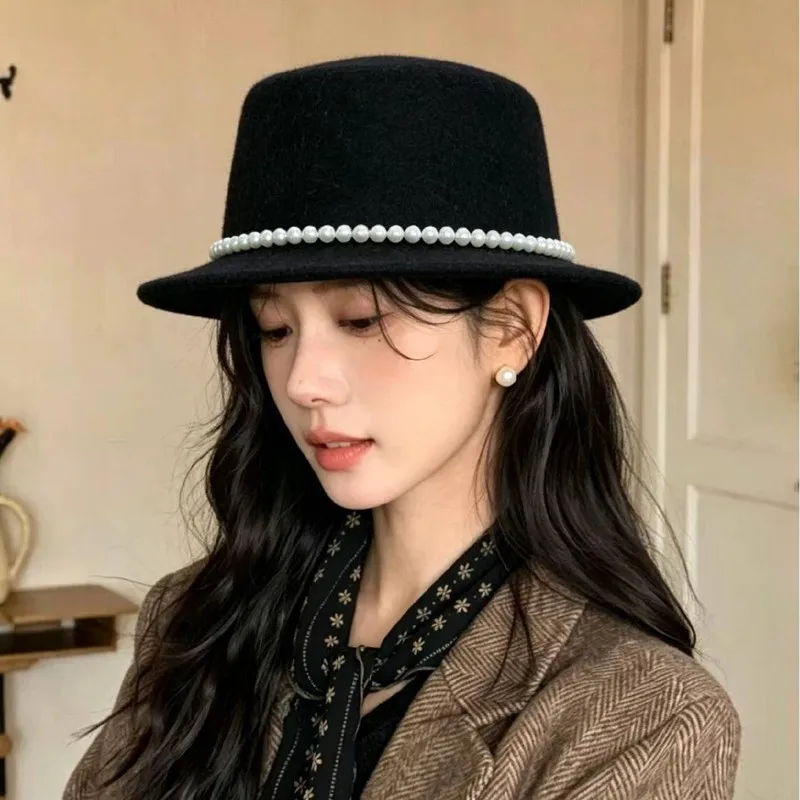 2026 Fall Winter Women's Small Brim Wool Top Hat Fedora With Beads Chain- Trendy Versatile Retro Fashion Cap Female