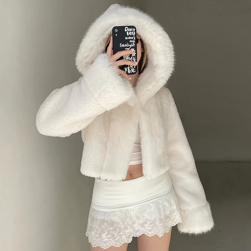 HEYounGIRL Casaco com capuz de pele sintética moda feminina high street fofo branco jaqueta de neve inverno quente fino outwear elegante roupas femininas