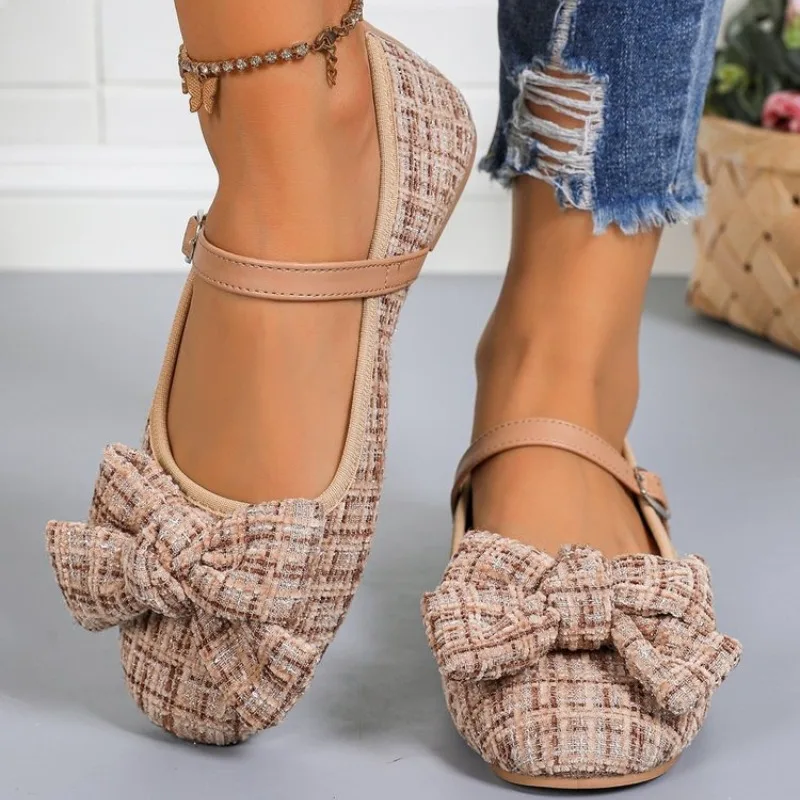 Women Flats Large Size Shoes Women Comfortable Outdoor Sneakers Women Butterfly-knot Soft Sole view 6