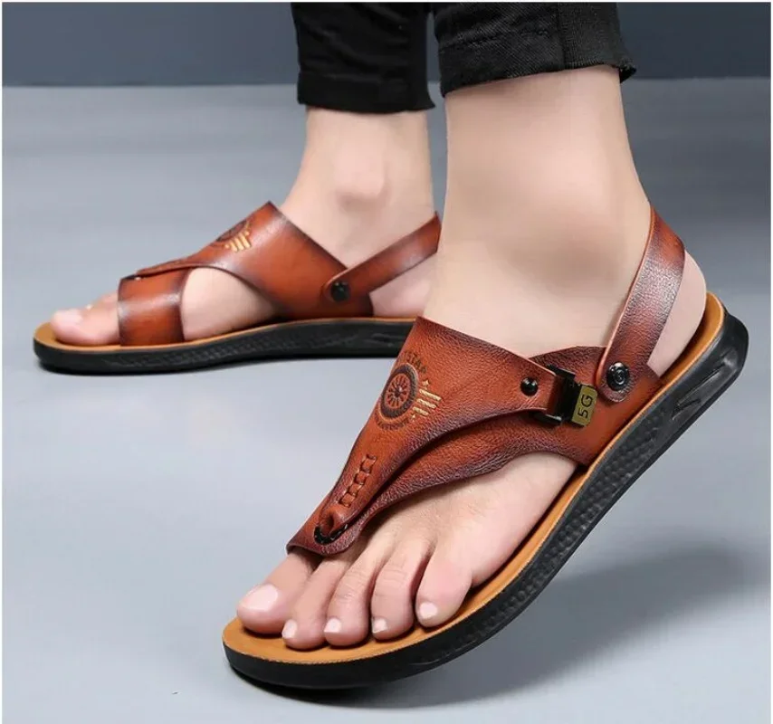 2024 Casual flip-flops men's summer anti-skid outdoor dual-use sandals, ultra-fine plywood slippers, sandals and sandals for men