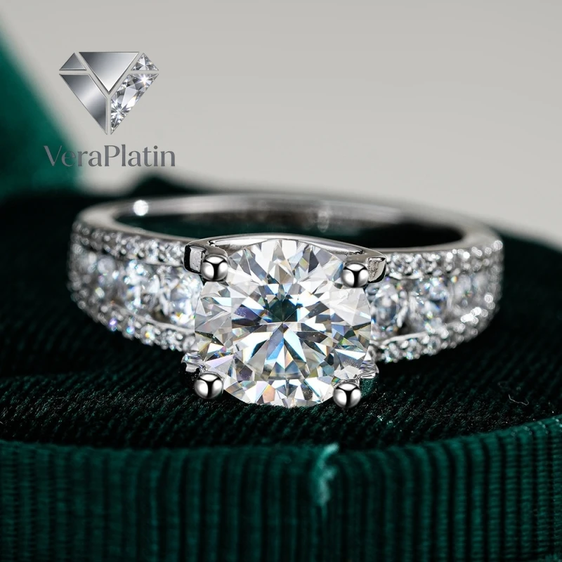

Новинка! Обручальное кольцо VeraPlatin для женщин из белого золота 18K с муассанитом 3 карата VVS D цвета. Идеальный подарок на день рождения для девушки. Семейное кольцо PT950.