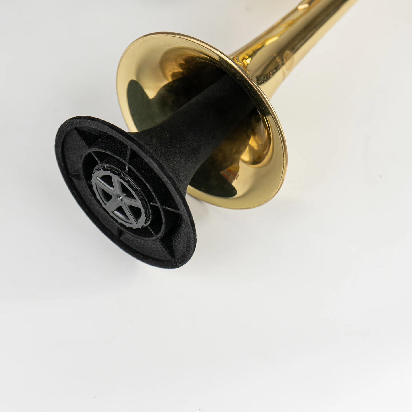 B-حامل أداة البوق المسطح حامل عرض رف البوق المحمول القابل للطي يمكن وضعها في فم جرس أداة البوق