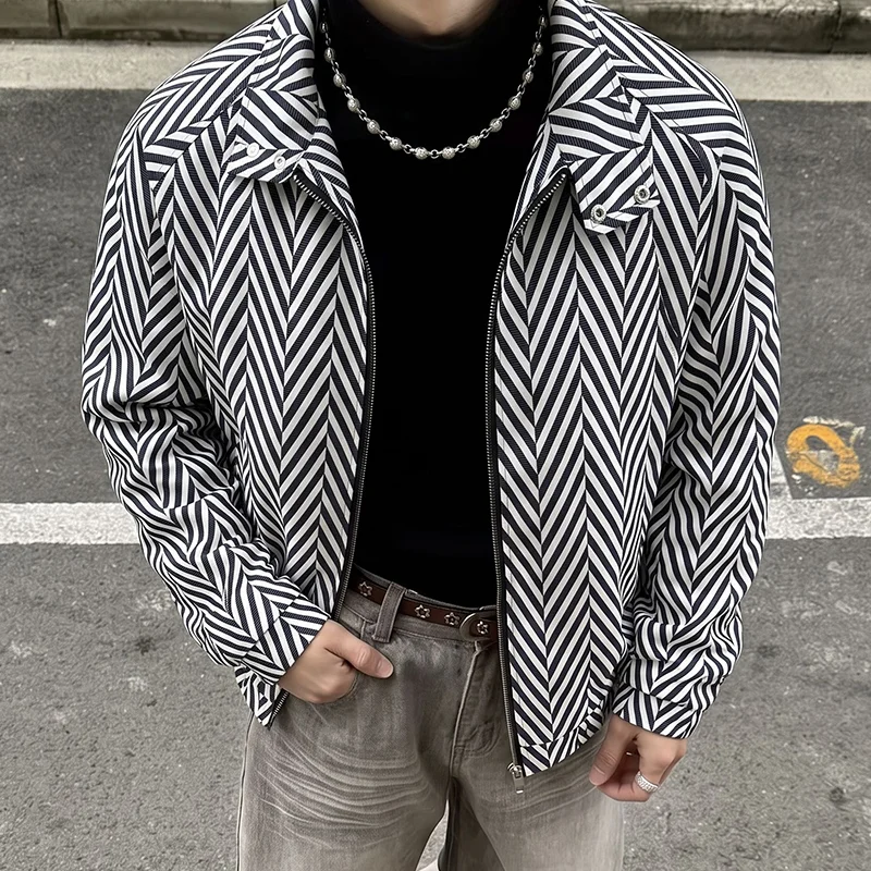 New Product: 2026 Autumn Black and White Pattern Collar Jacket for Men, Short, Loose, High End, Trendy Brand Casual Top