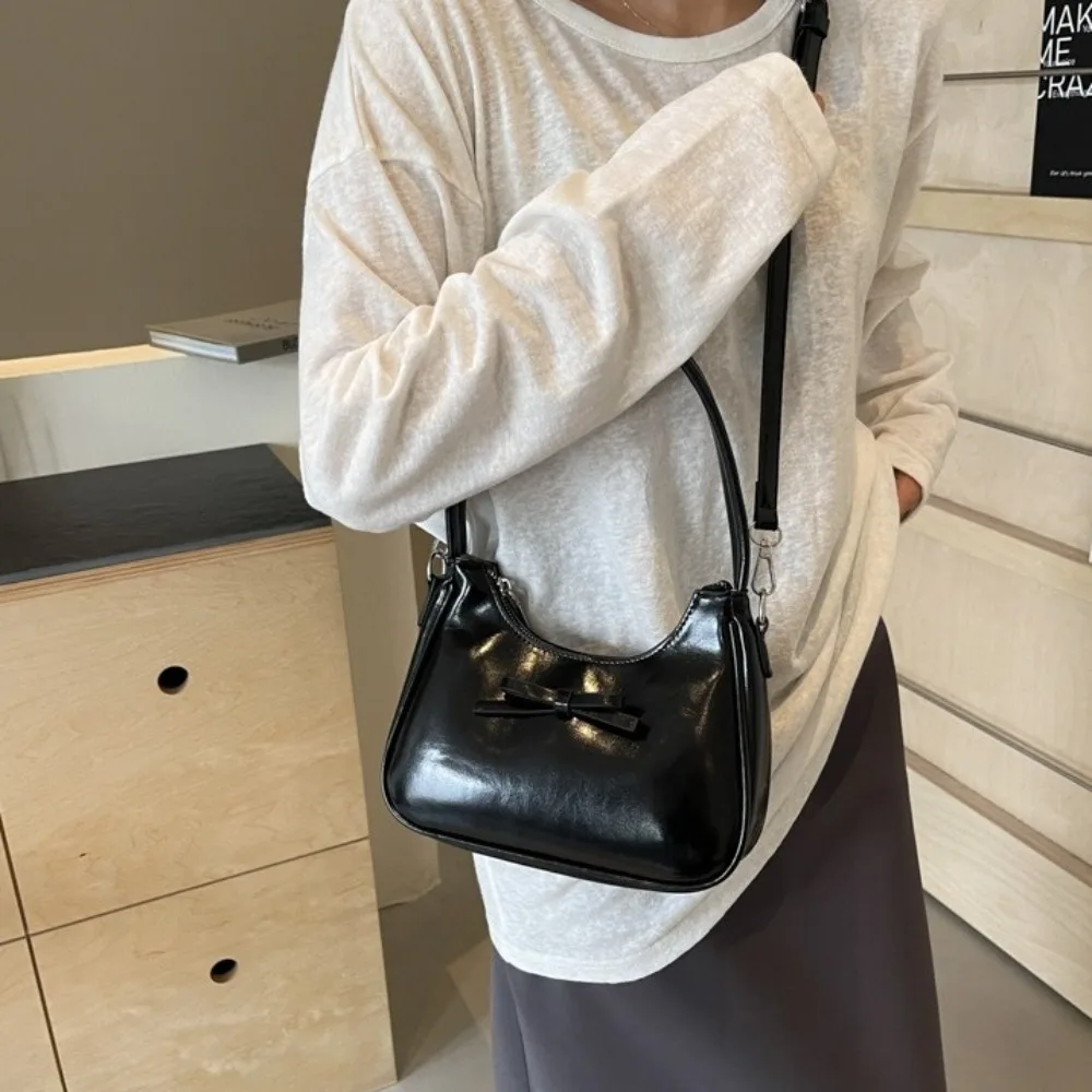 

Casual Y2k Bow Shoulder Bag PU Leather Solid Color Bowknot Crossbody Bag Clutch Purse Korean Style Women Handbag Travel