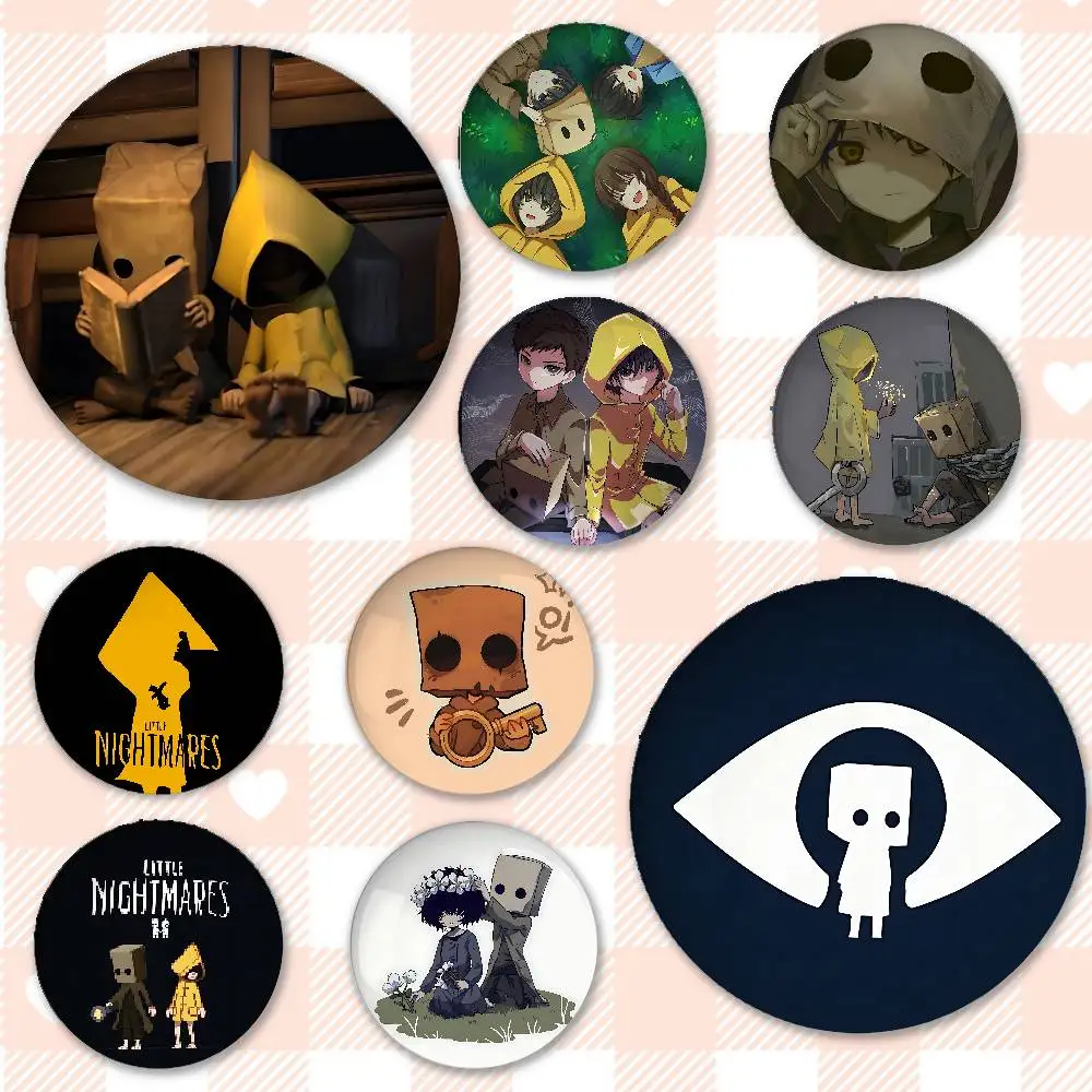 Insignias de Anime L-Little Nightmares, insignia, broche de Metal para bolso, ropa, sombrero, decoración, accesorios de joyería, regalos