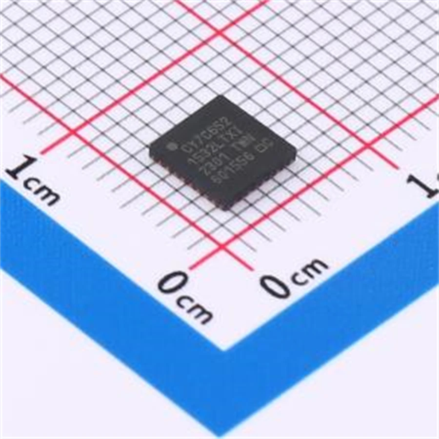5PCS/LOT CY7C65215-32LTXI (Interface ICs)