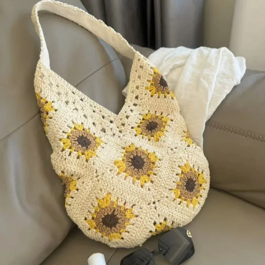 

New Fashion Texture Casual Sunflower Double Shoulder Straw Bag Beach Weaving Yankee Women's Bag Lazy Tote Handmade Weaving