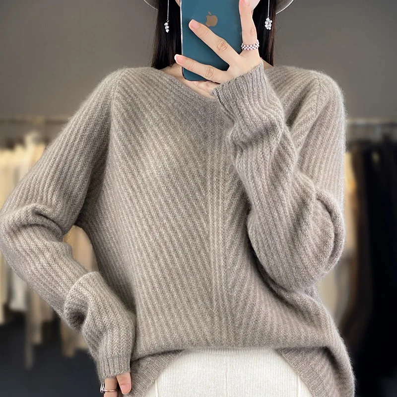 2023 Autumn Winter New Cashmere Sweater Women\'s V-Neck Pullover 100% Merino Wool Knitted Tops Fashion Korean Fit Underlay Luxury