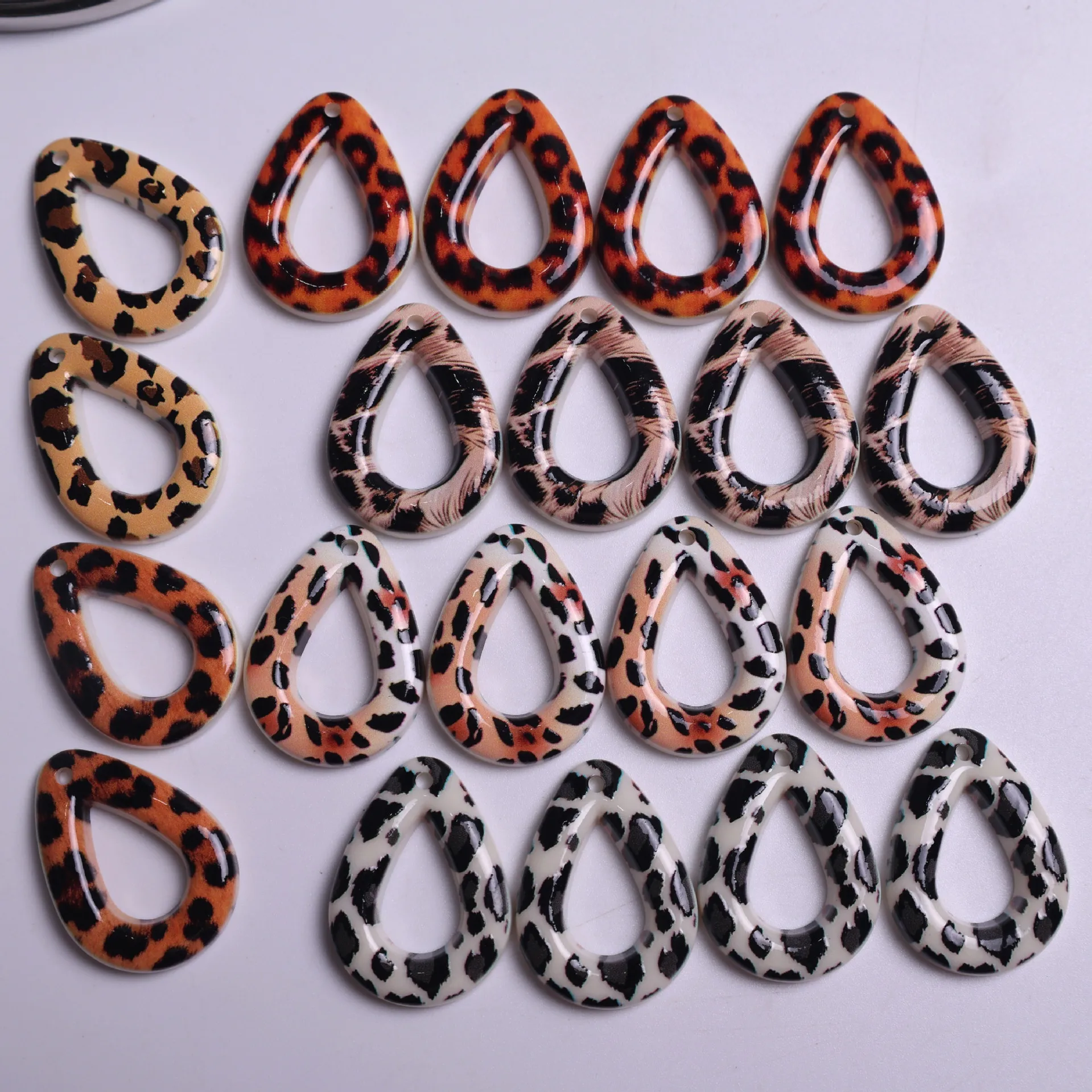 5pcs Fashion Leopard Print Water Drop Resin Necklace Earrings Materials Keychain Pendant Accessories Charms for Diy Jewelry