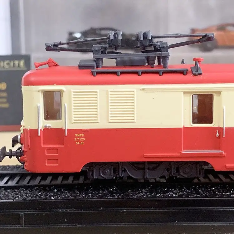 Train Model Electric Locomotive Rail Car Old Tram Simulation Model Collection Toy Model1/87