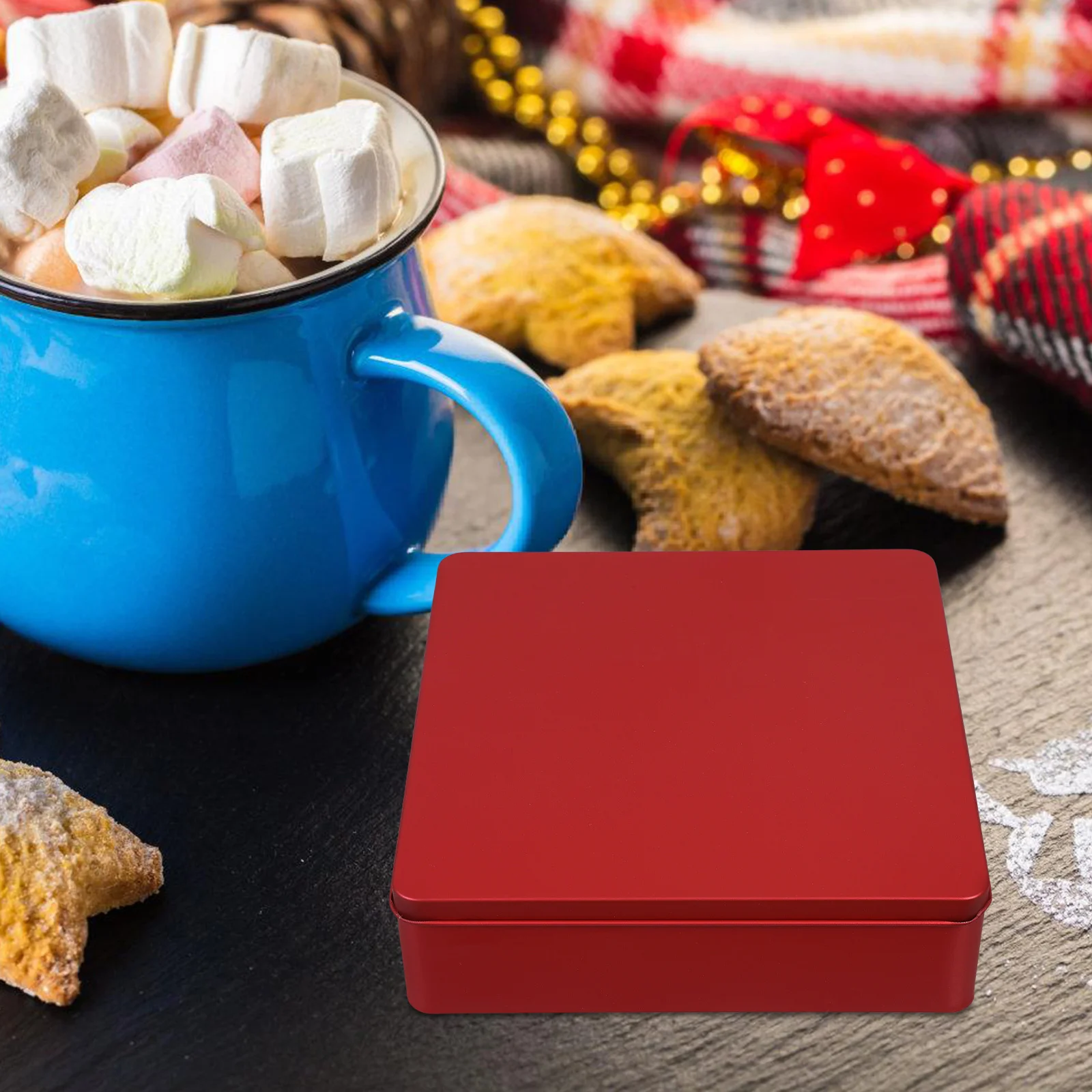 صندوق صفيح حلوى مربع فارغ كلاسيكي مزخرف وقابل لإعادة الاستخدام لتخزين حلوى البسكويت علبة صغيرة مع غطاء لهدايا الحفلات