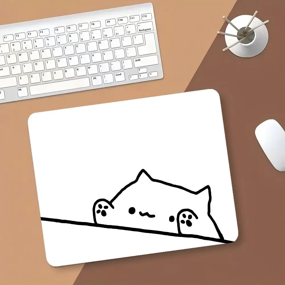 Cute cat  pattern design game mouse pad, Small Mousepad For PC Gamer Desktop Decoration Office Mouse Mat Deskmat Rug