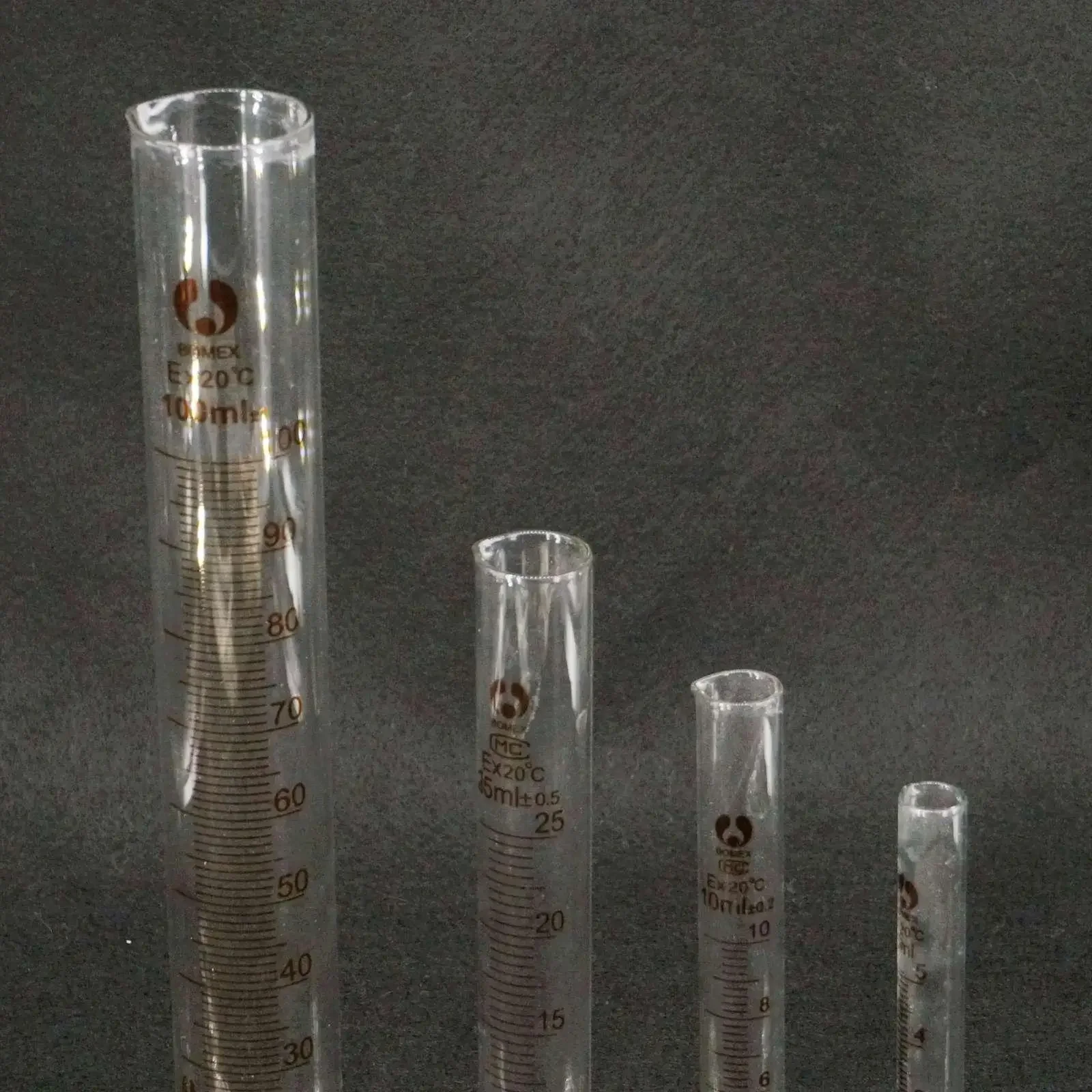 5/10/20/25/50/100/250/500/1000/2000ml Lab Lead-free Glass Graduated Measuring Cylinder