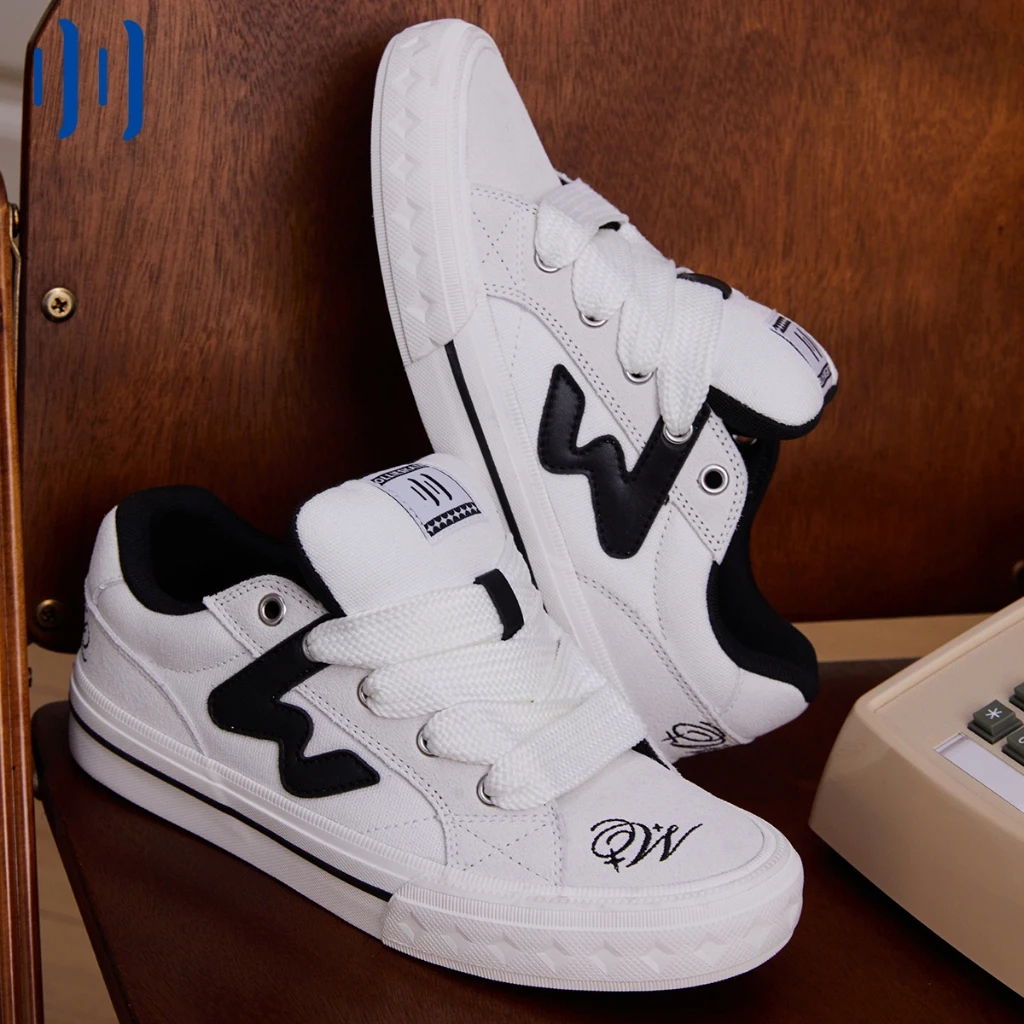Ollieskate Classic Black White - Embroidery Topi avis et prix