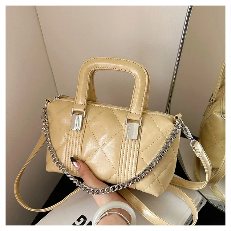 

2025 New Shoulder Bag | Quilted Chain Strap Pillow Hobo - Vintage-Inspired Versatile Crossbody Purse