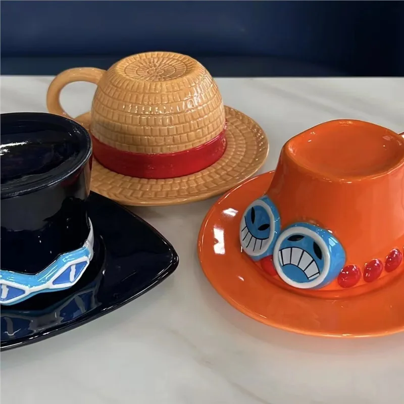 

Набор цельных кружек — Luffy, Ace, керамические кофейные чашки с дизайном шляпы Chopper, коллекция подарков на вечеринку в стиле аниме для фанатов, 3 предмета