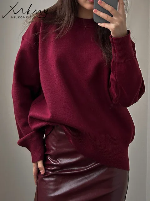 MiuKoMiYa Damski Zimowy Sweter Oversize Bordowy Dekolt Okrągły Vintage Luźne Swetry Świąteczne Eleganckie Bluzki Damskie