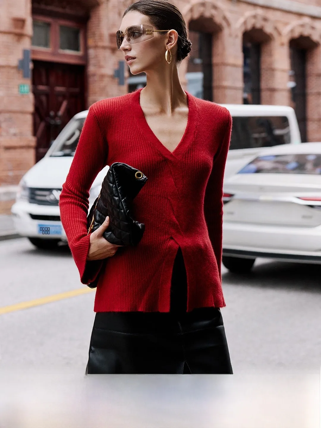 

Luna7xi Women's Long Sleeve Wool Knitted Sweater Slim Fit Inner Wear Top Soft Medium Thickness Korean Style Commute Style