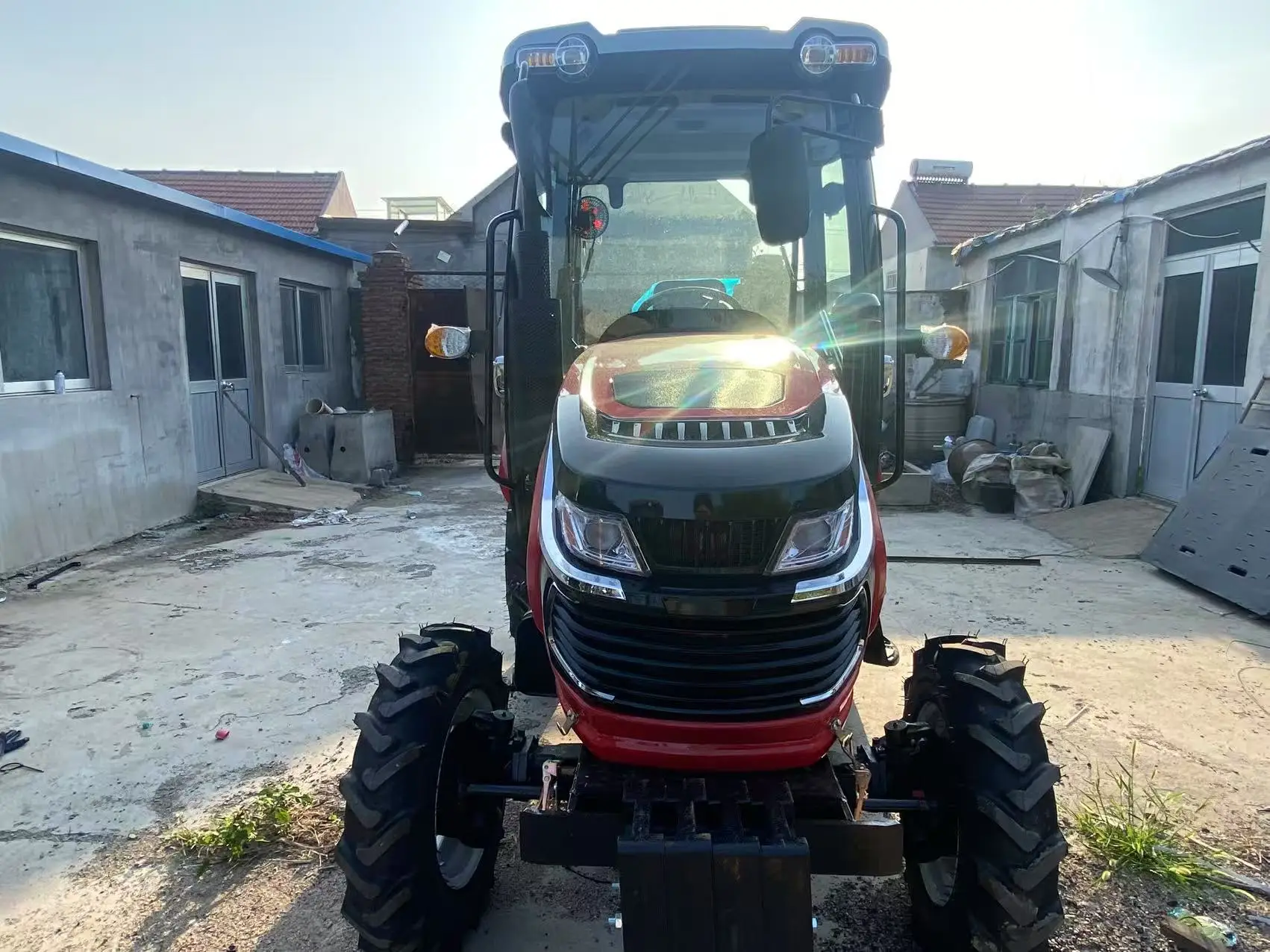 504 معدات زراعية جديدة بعجلات 50 حصان جرار زراعي صغير بعجلات