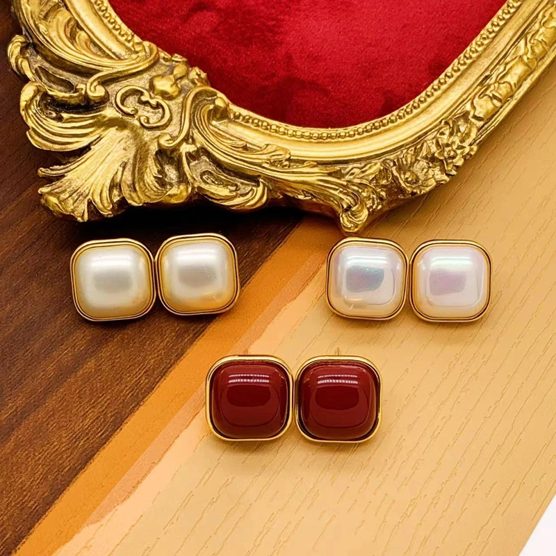 

Korean Style Square Pearl Earrings 2024 New Temperament Fashion Elegant High Sense