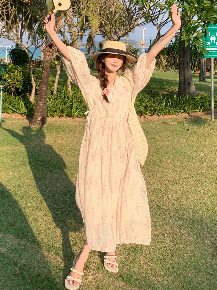 Sukienka maxi w stylu retro z kwiatowym nadrukiem, wyszczuplająca, z dekoltem w kształcie litery V, modna, letnia nowość, elegancka, z bufkami.