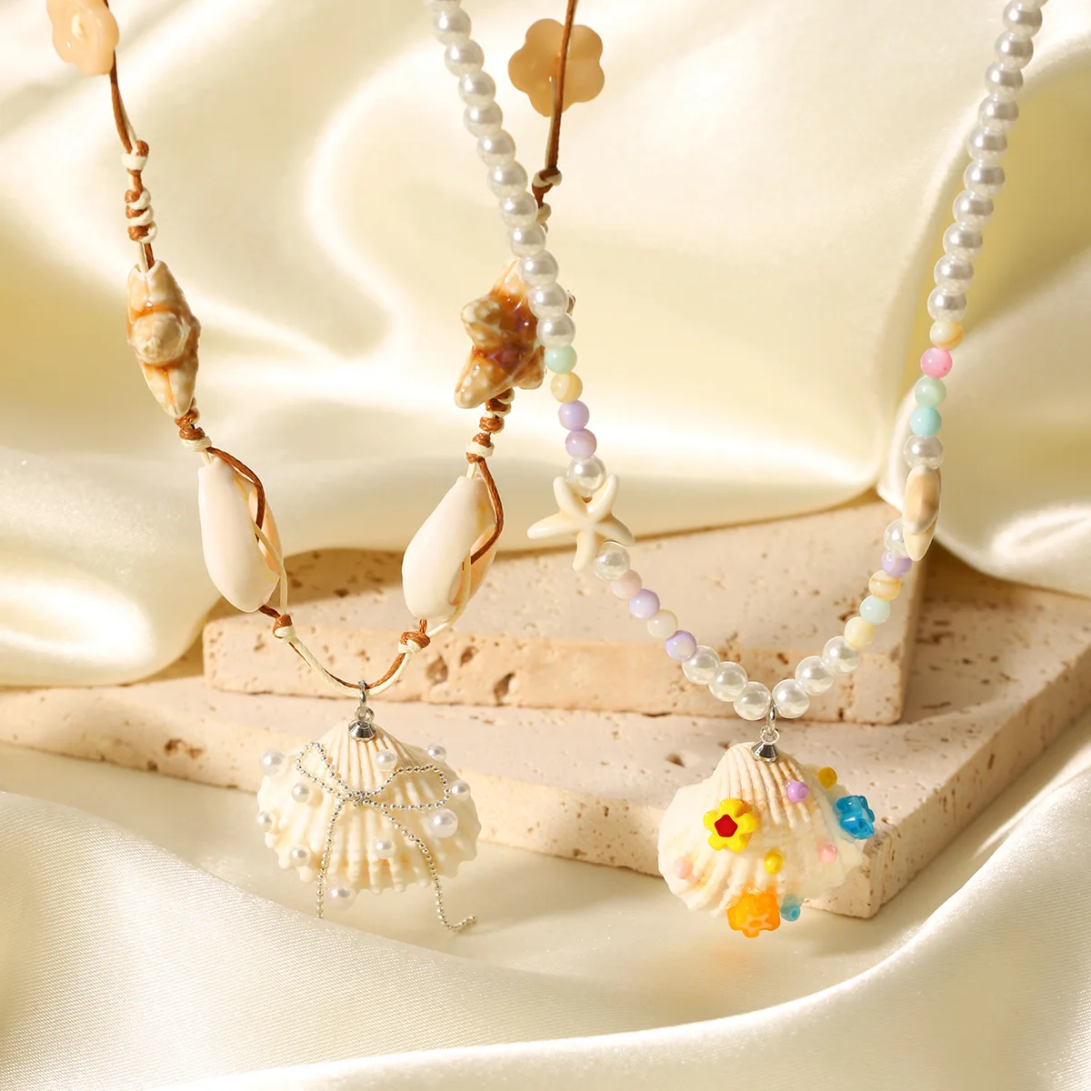 

Dopamine Starfish Natural Shell Necklace for Women, Ocean Style Beaded Pearl Clavicle Chain, Niche Design Neck Jewelry
