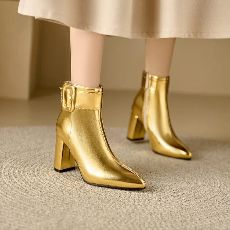 

Модные женские ботильоны на массивном высоком каблуке с острым носком, зимняя обувь на молнии и пряжке, женские короткие ботинки для отдыха WSH5210