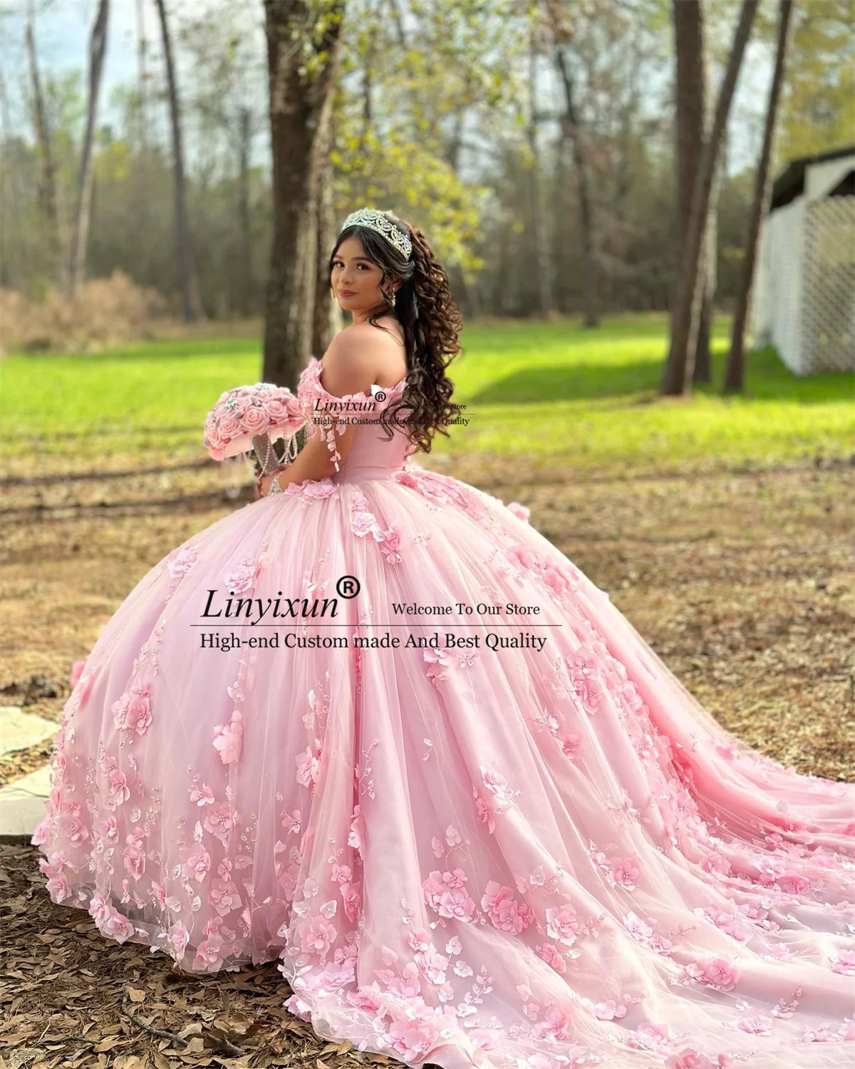 

Pink Lace Ball Gown Quinceanera Dresses Appliques Flowers Beaded Sweet 15 Dress Princess Corset Masquerade Vestidos De 15 Años