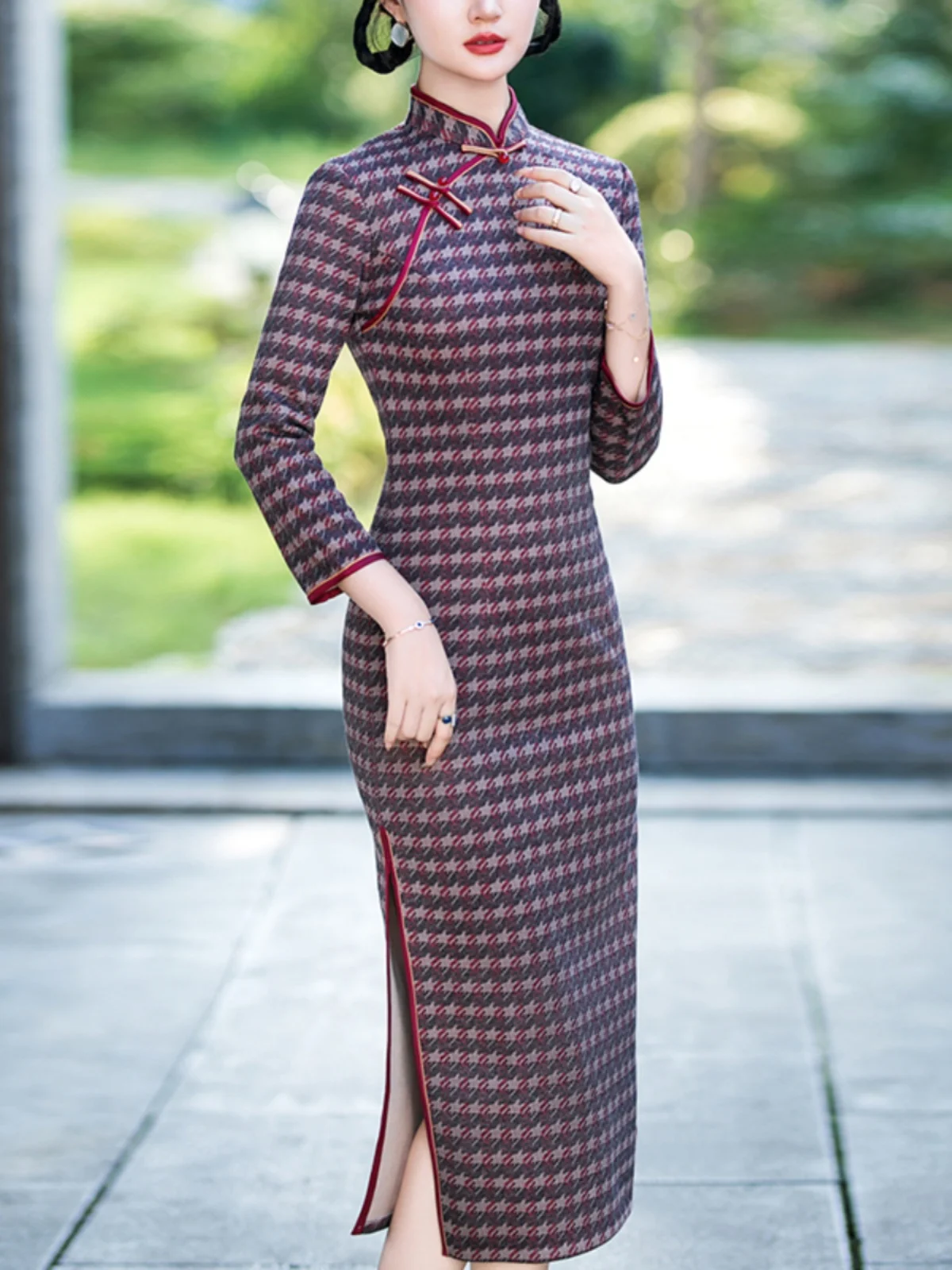 

Revised anghai Sle Ele Lady's Slim Fit Autumn Winter Plaid Low Slit Daily Wear Retro Design Long Dr