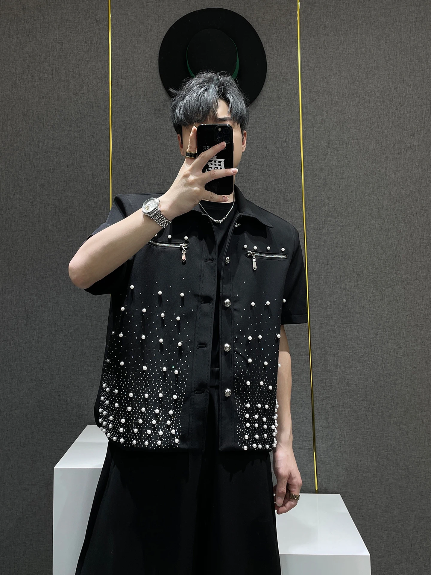 2025 New Fashion Trend High-End Heavy Rhinestone Black Jacket Set for Men Summer New Stylish American High Street Two-Piece Set