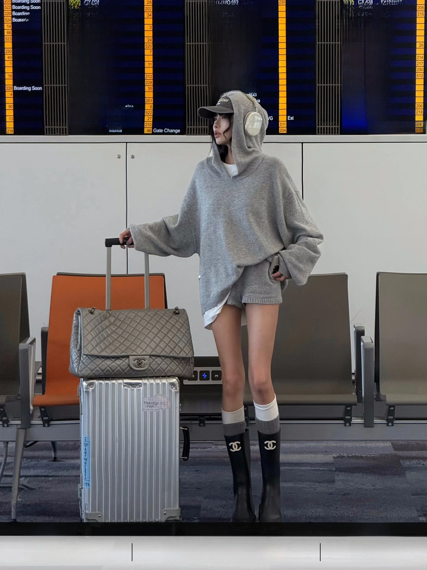 

Женский вязаный свитер Warden с капюшоном, свободного кроя, осенняя новинка, имитация двухслойности