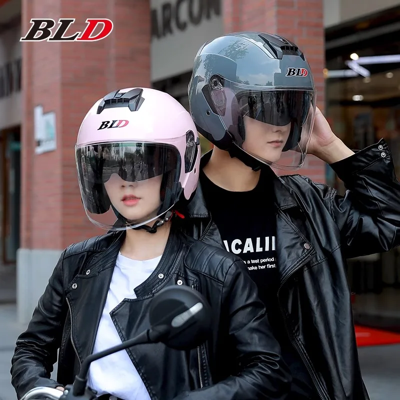 Motorcycle Helmet Half Face Double Lens Cool Casco Moto Four Seasons Men Women Street Fashion Helmet Capacete De Moto Safety DOT