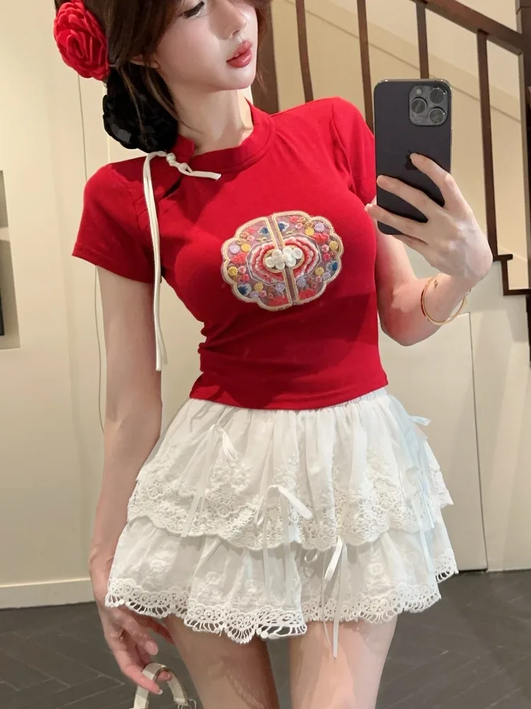 

Elegant Embroidered Slim Fit Short Sleeve T-Shirt Chinese Style Button Shoulder Top for Women Summer New Arrival round Neck