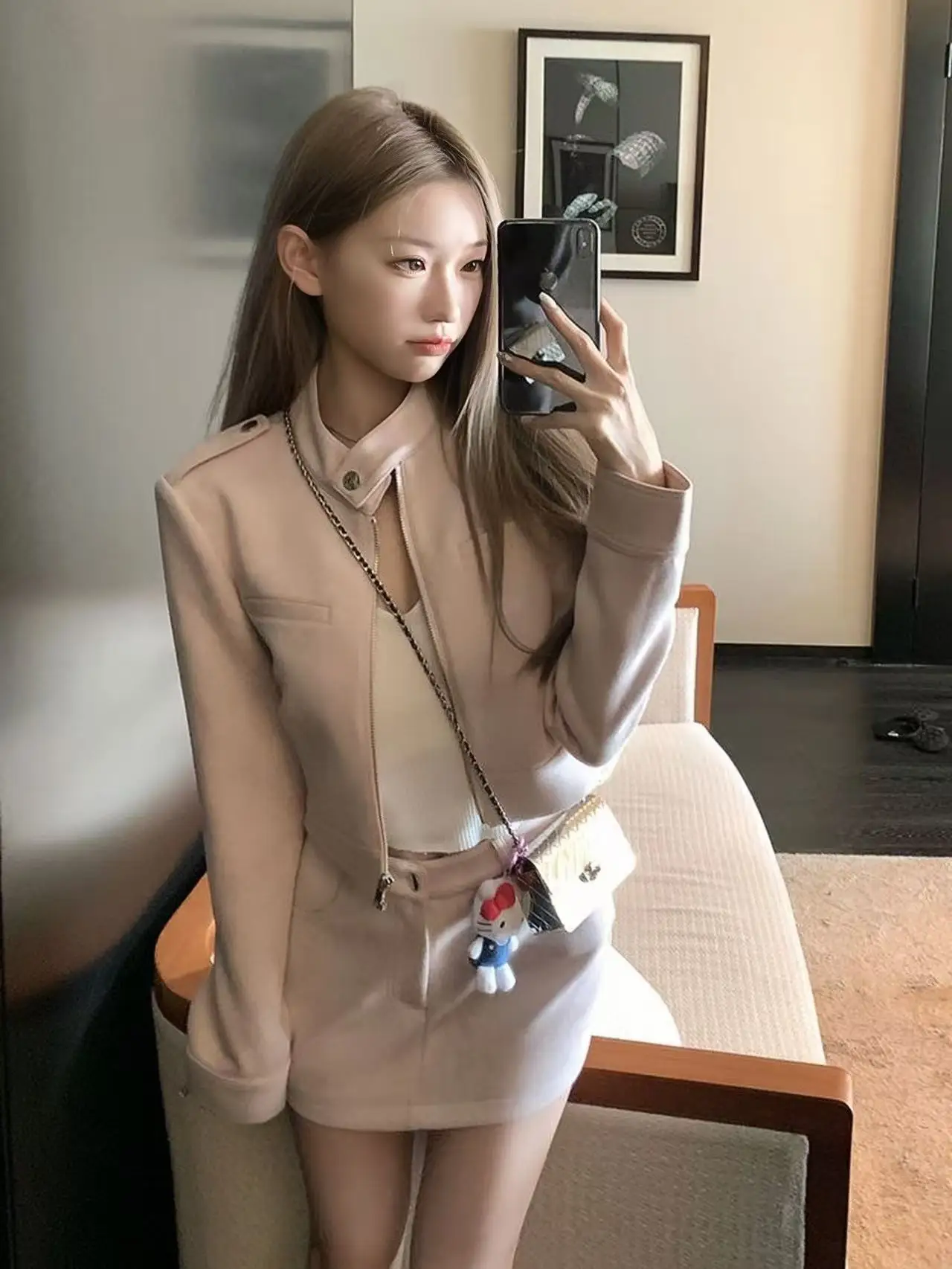 

Rose Pure Desire White Pearl Poer Suede ort Jaet Юбка Комплект из двух предметов для женщин ort Sve Long Sve Autumn Fas...