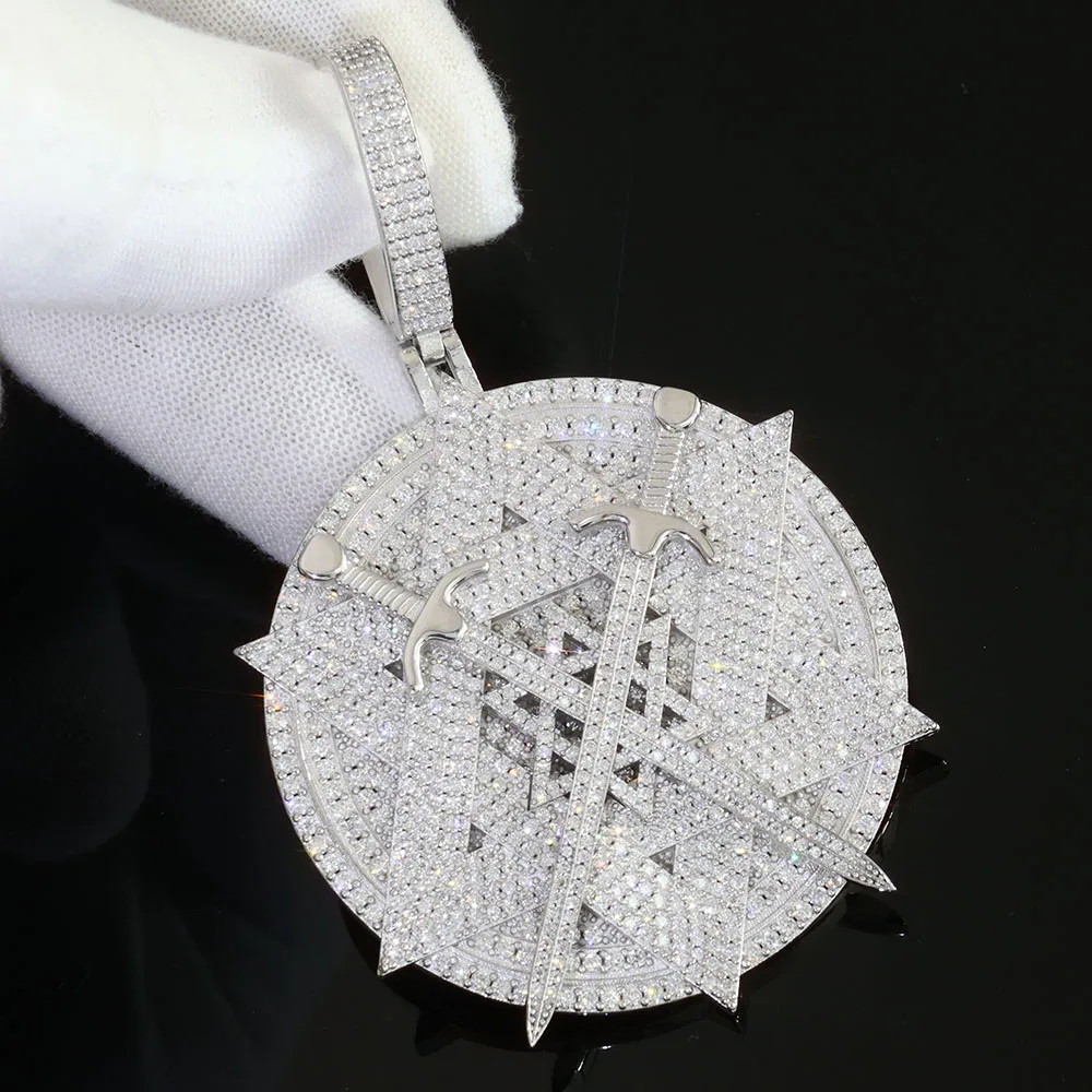 HHIOK 925 الفضة VVS مويسانيتي سداسية ستار 2 بوصة قلادة مخصصة مزدوجة السيف تصميم بلينغ مثلج خارج الماس والمجوهرات هدية #1