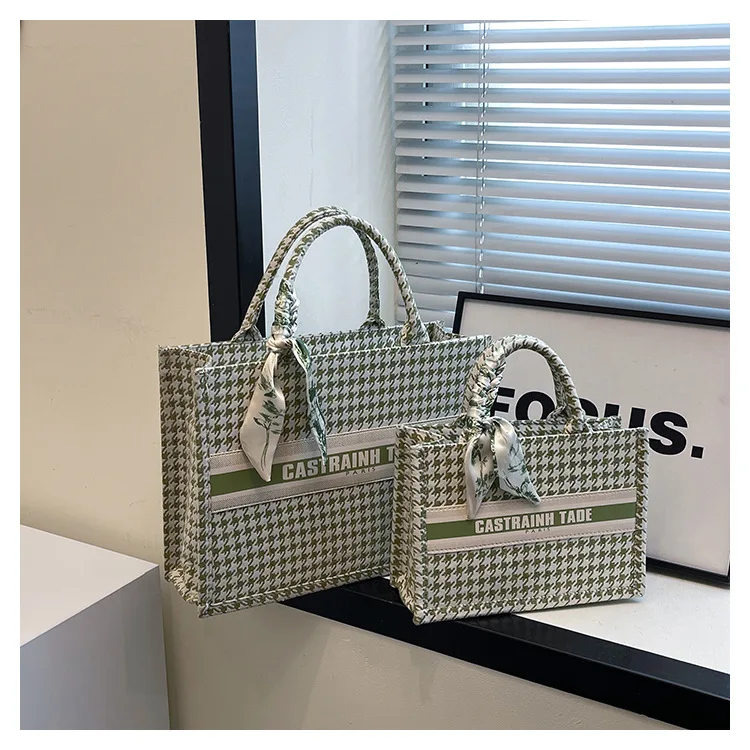 

2025 Women's Fashionable Tote Bag - Versatile Handheld & Shoulder Bag for Commuting & Mom's Daily Use