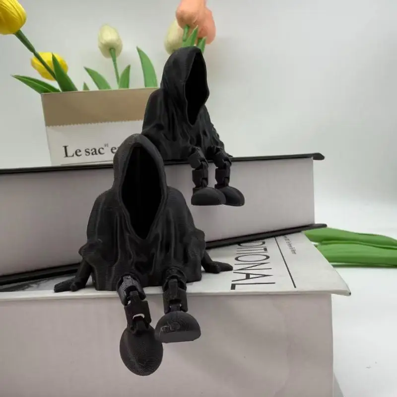 Ghost Statue Ornament Faceless Ghost 3D Printed Gothic Death Statue Home Decoration