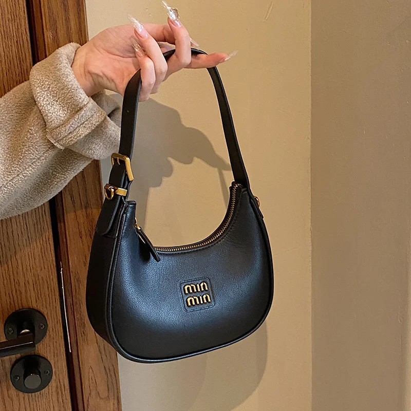 2025 new designer bags crescent-shaped bags, dumpling-shaped bags, commuter cross-body bags, hand-held bags over the shoulder
