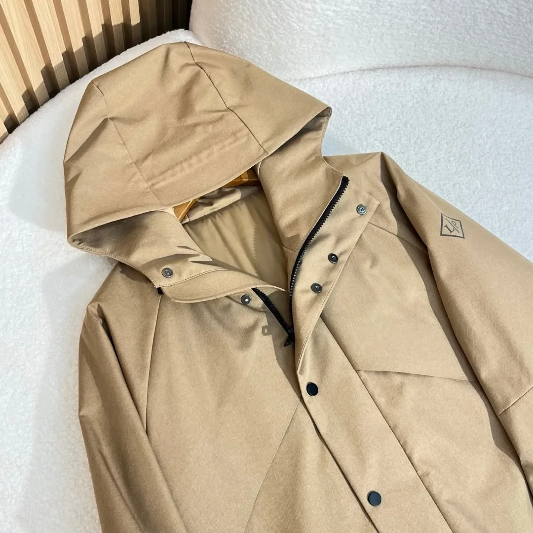 Lp Old Money Wind W… - image