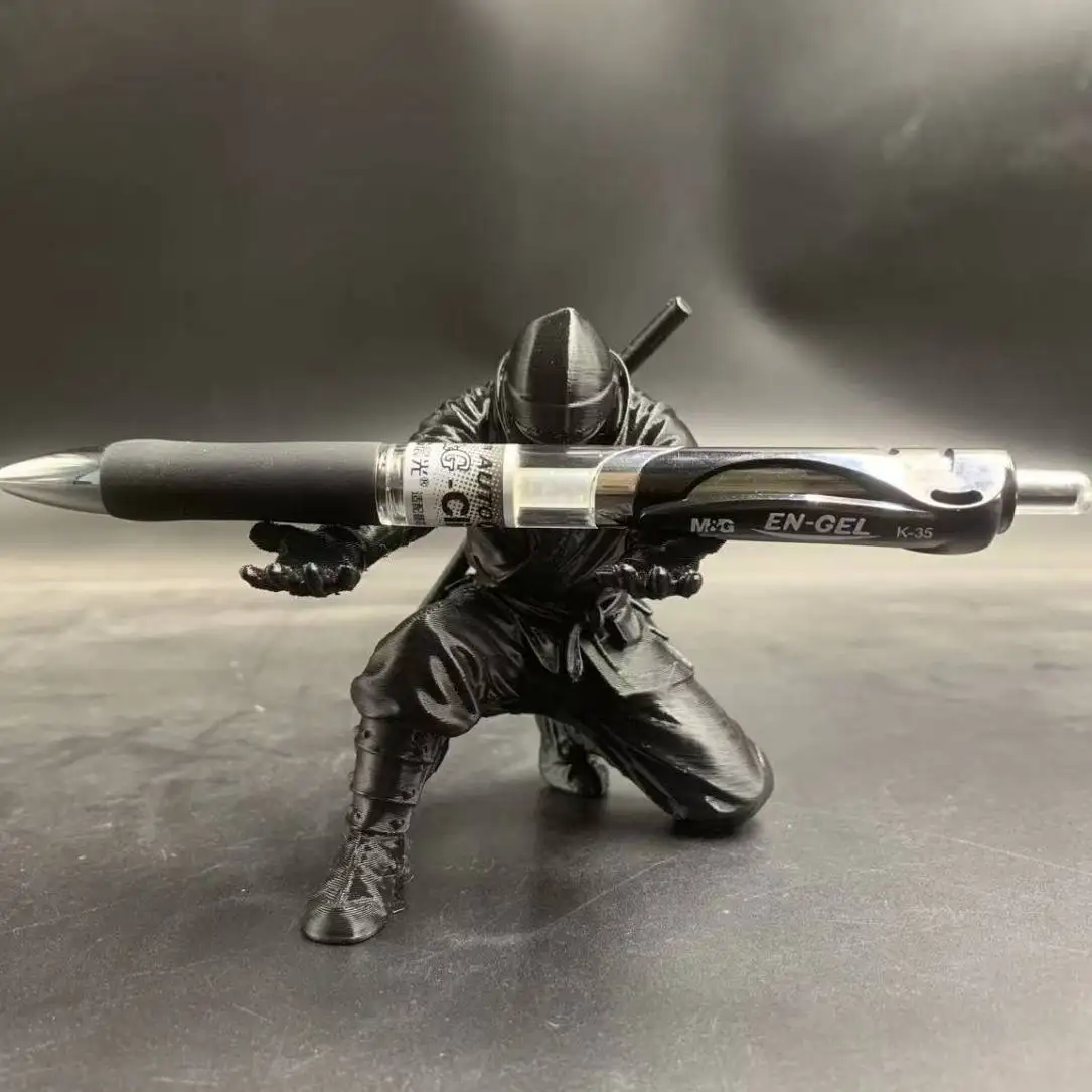 Portable EDC Creative 3D Printing Ninja Pendant Pen Stand Ornament Tool