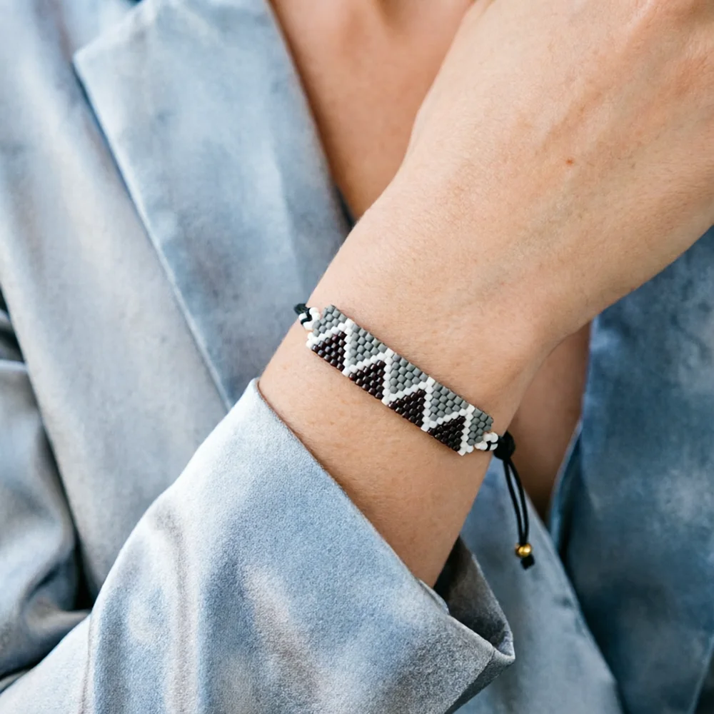Elegant Ethnic Style Women Bracelet Apparel Accessories Handmade Weaven Adjustable Wide Braslet Female Holiday Charm Pulseira