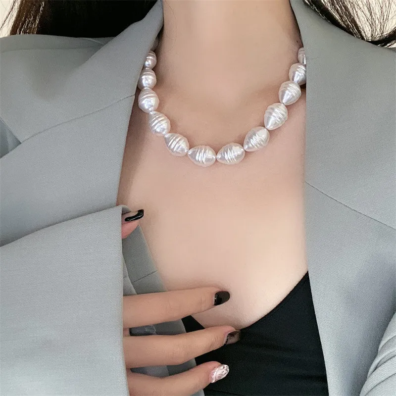 Baroque Pearls Necklace European And American Style Personality Fashion Chain Of Clavicle Ms Girl Travel Wedding Accessories