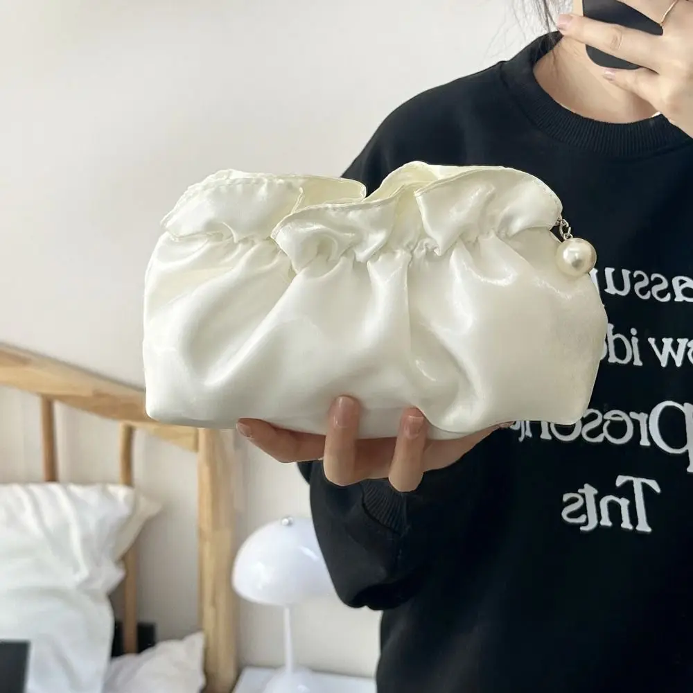 

Fashion Cloud Makeup Bag Large Capacity with Zipper Stationery Bag Multifunctional Portable Toiletry Bag Travel