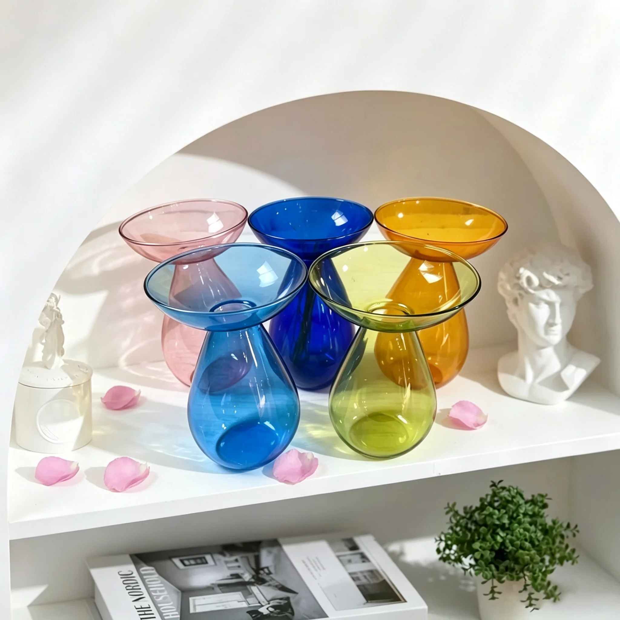 #43 Cheap Vases Worth Buying