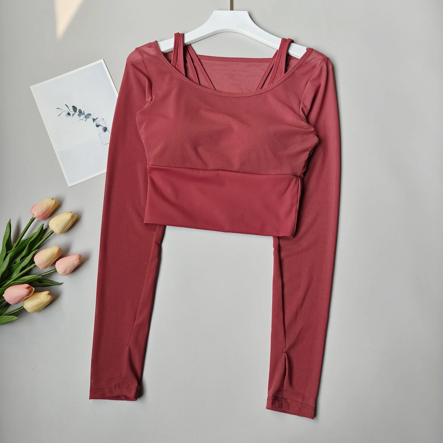 Damen Slim Fit Langarm Yoga Shirts Workout Fitness Crop Tops mit Polstern Lauf-T-Shirt für Fitnessstudio Training Pilates Tops – Detail 5