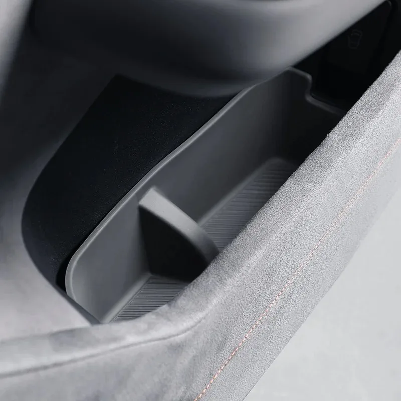 

For 2024 2025 ZEEKR 001 Door Interior Decorative Panel Storage Box, Silicone Protective Cover, Automotive Supply Accessories