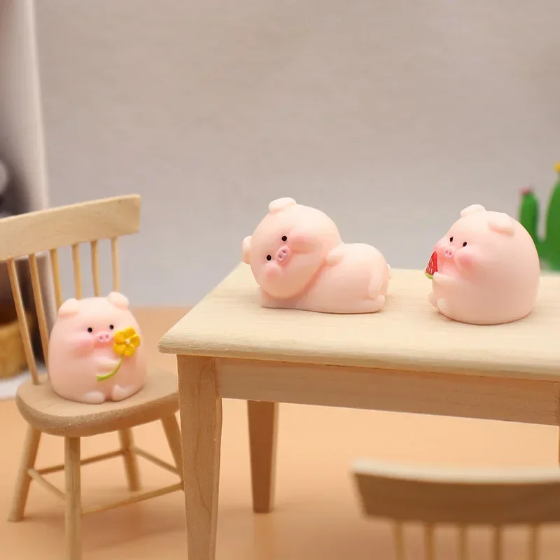 Kawaii Mini Pig Resin Ornaments Cute Pink Pig Model Figurine Car Accessory Home Office Table Decor Birthday Gift
